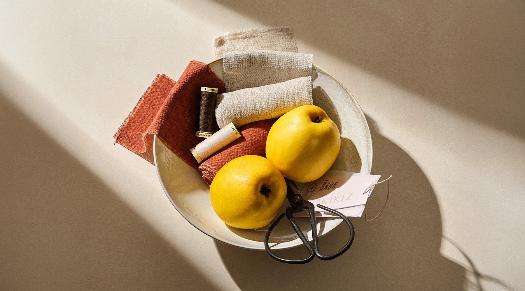 SÜRDÜRÜLEBİLİR SONBAHAR STİLİ OLUŞTURMA REHBERİ