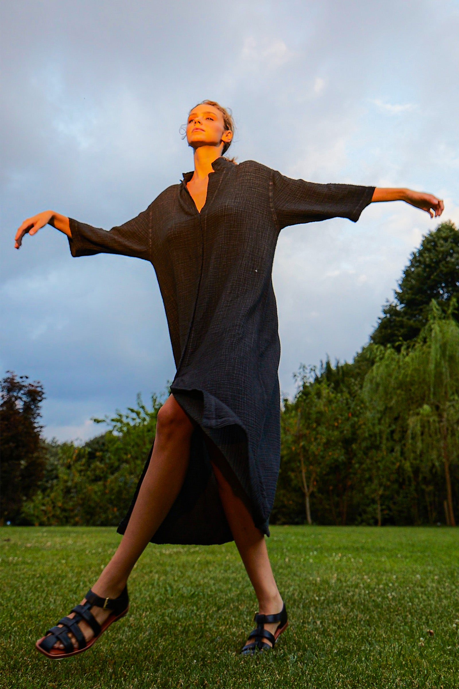 Crinkle Siyah Gömlek Elbise