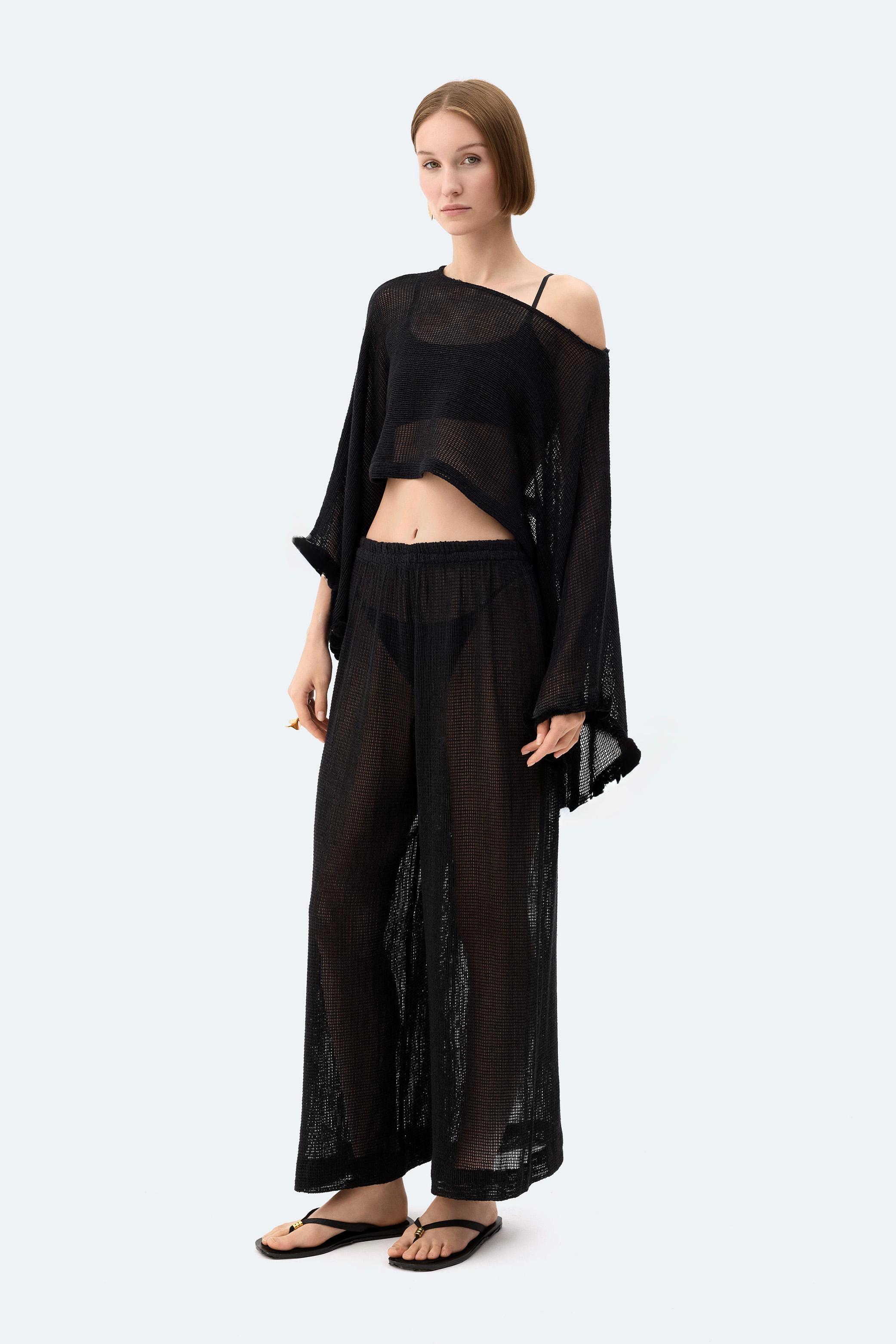 Siyah Kroşe Ponponsuz Bluz