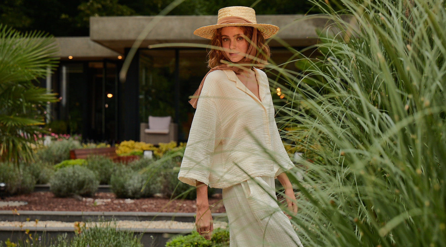 BİR KIYAFETİ ARŞİVLİK YAPAN NEDİR?