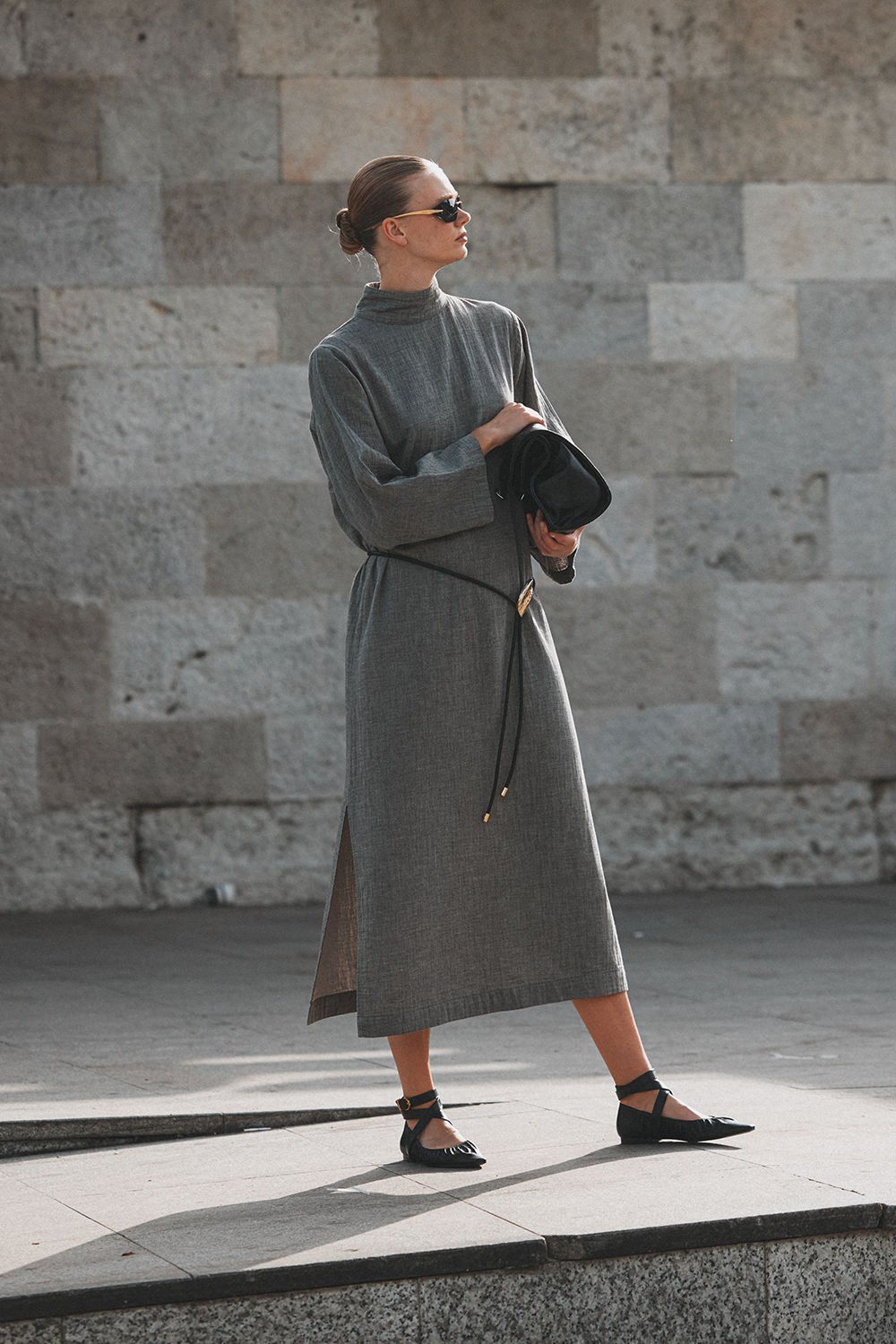 Gri Boğazlı Elbise