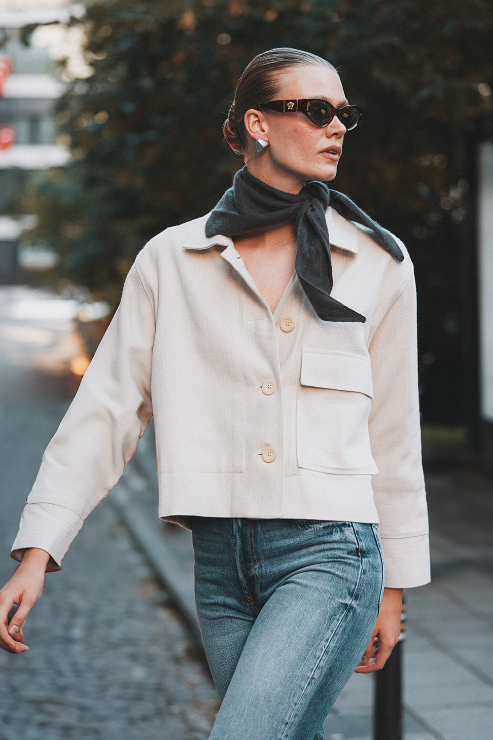 Balıksırtı Kısa Ceket